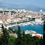 Apartman Nada *